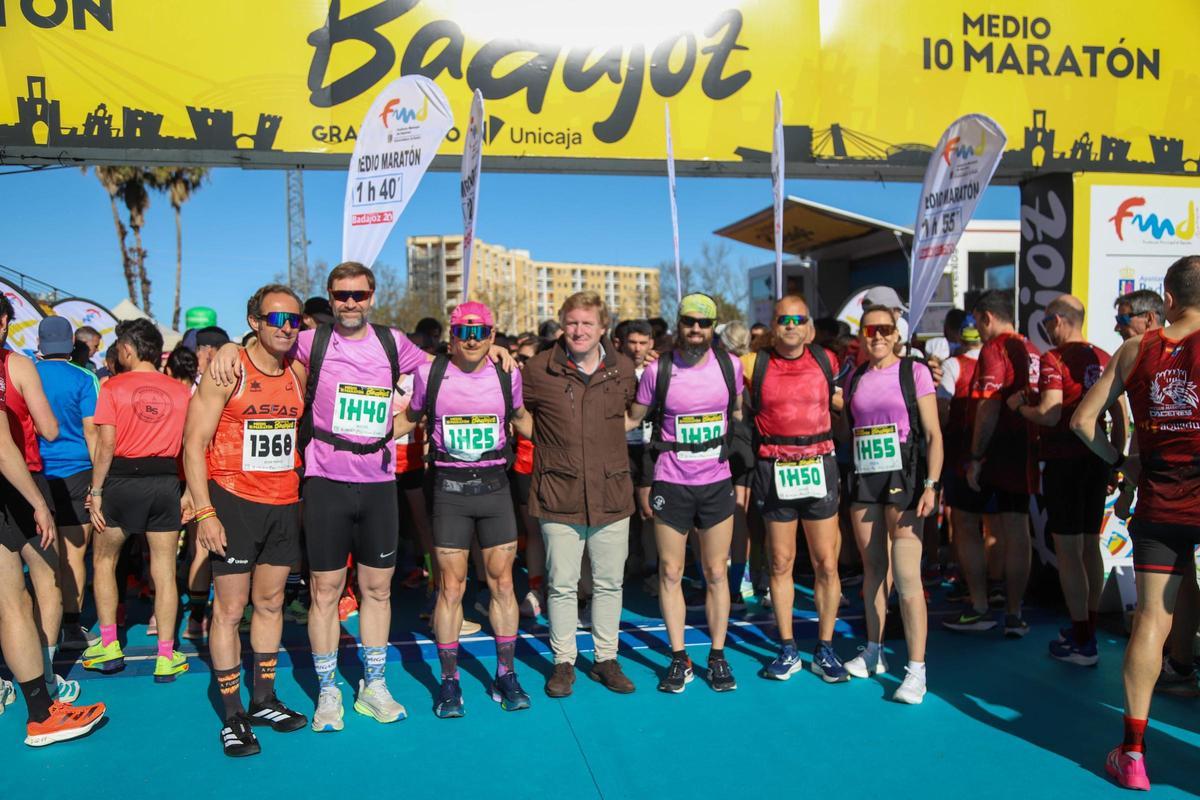 Fotogalería | Las mejores imágenes de la Maratón y Media Maratón 'Ciudad de Badajoz'