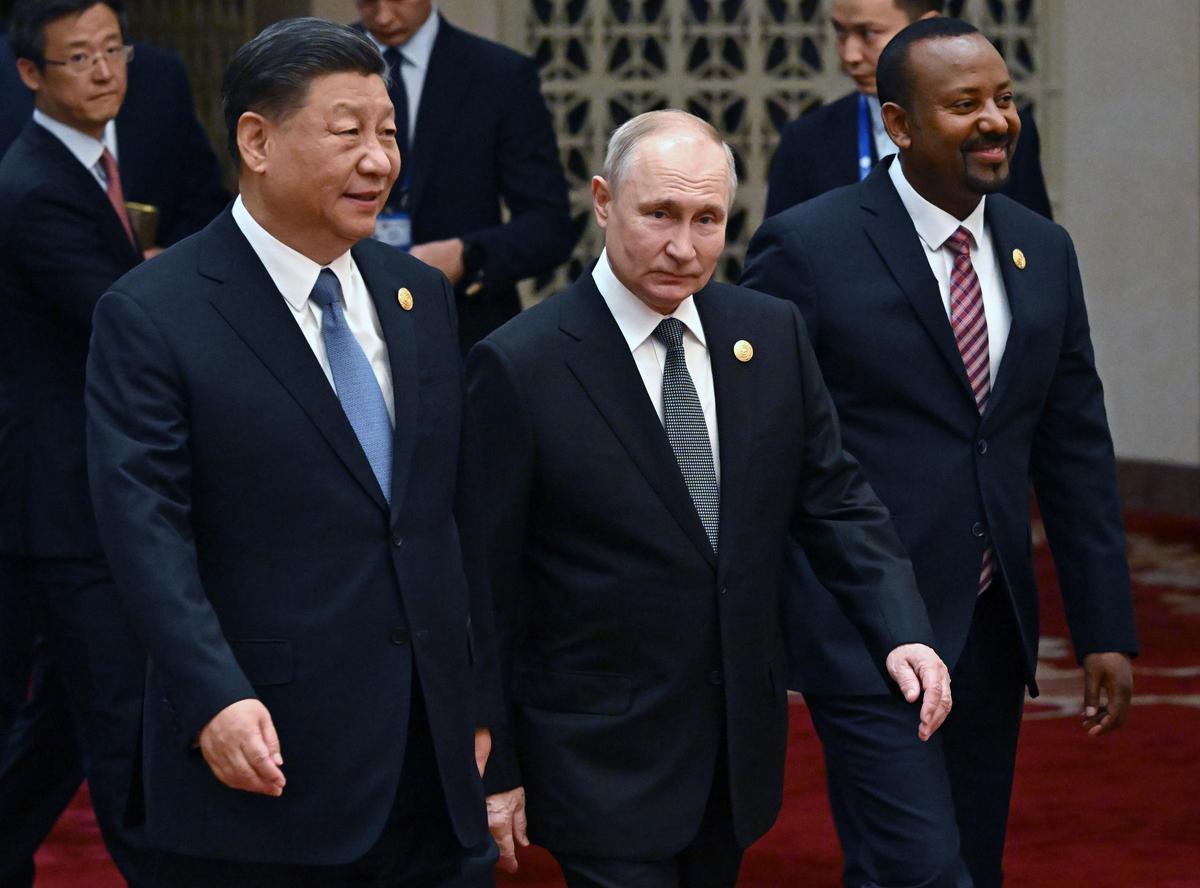 Vladímir Putin se reúne con Xi Jinping en Pekín