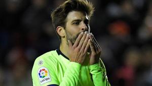 marcosl46284547 barcelona s spanish defender gerard pique celebrates after s181216232845