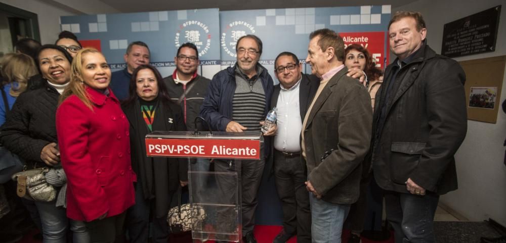 Francesc Sanguino se presenta como candidato en la sede del PSPV-PSOE de Alicante