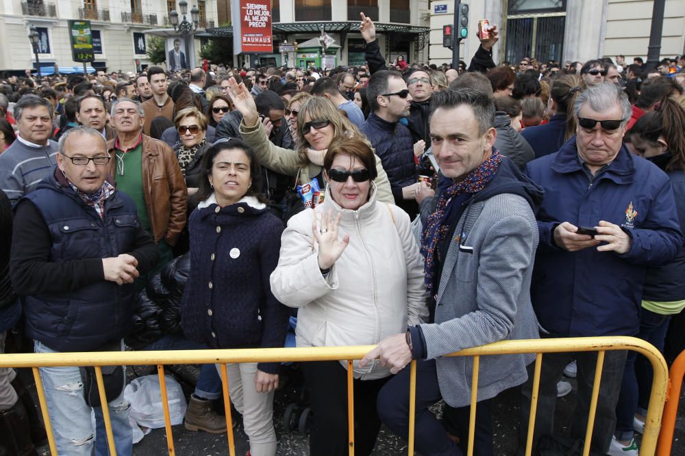 Búscate en la mascletà del 6 de marzo