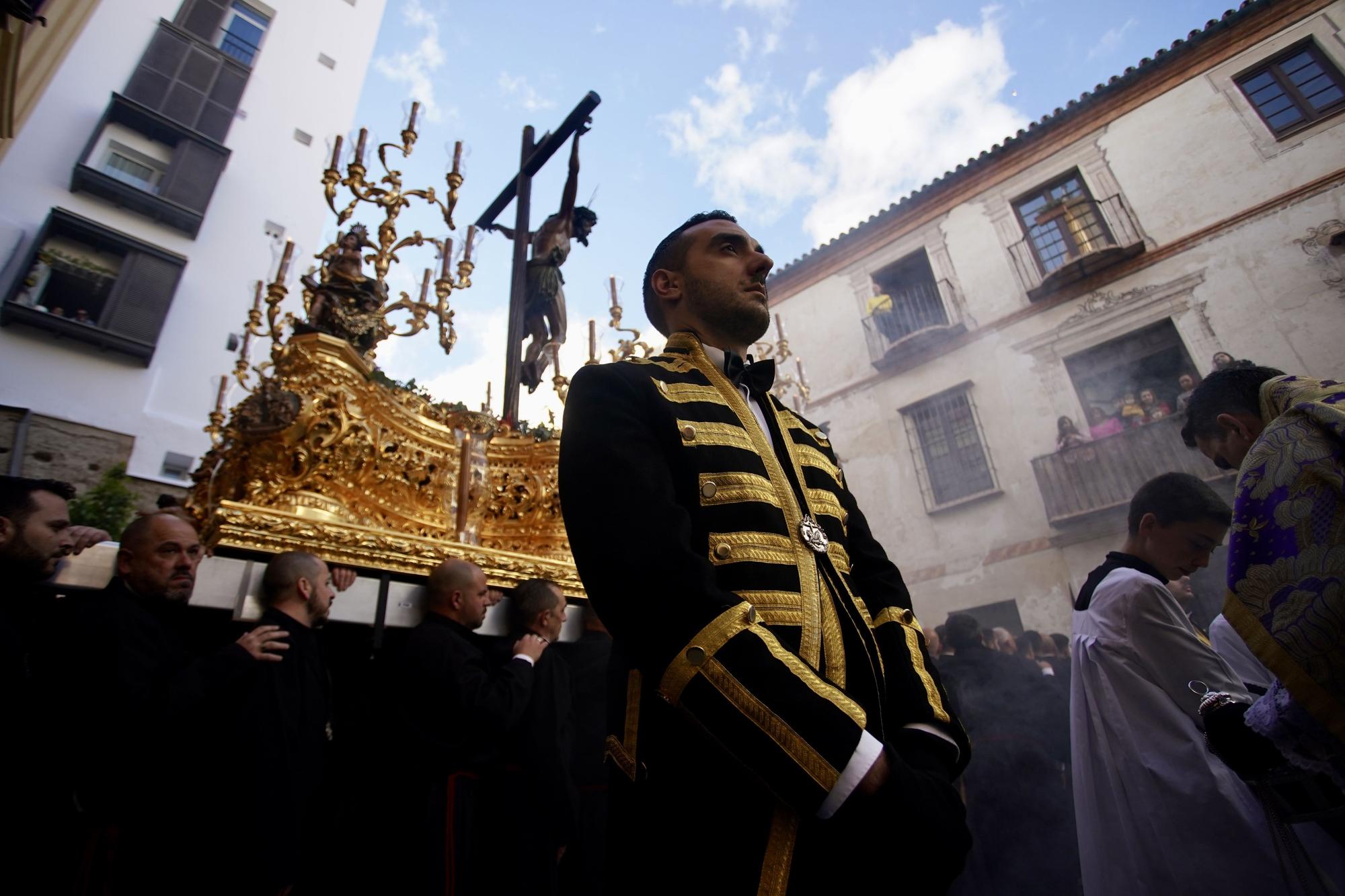 Salida procesional de la Cofradía de Las Penas, el Martes Santo de 2024.
