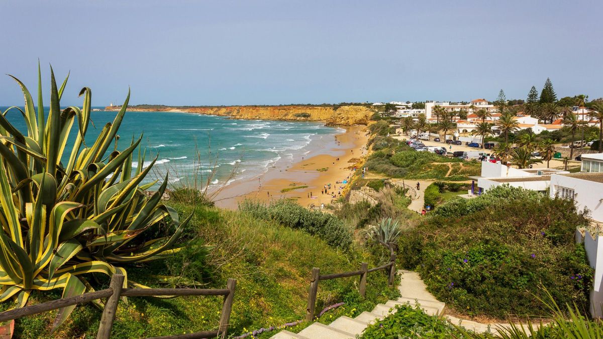 En este pueblo costero de Cádiz el atún rojo es marca de la casa