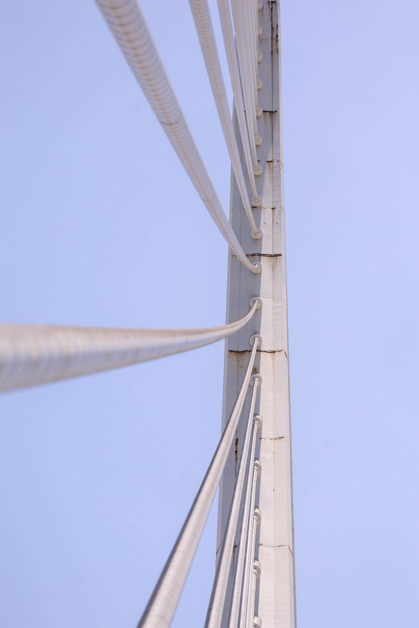 A reparación el puente atirantado de l'Assut de l'Or