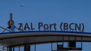 Cartel de acceso a la ZAL Port del puerto de Barcelona.