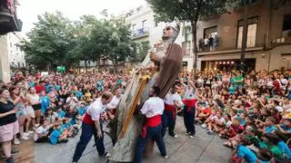 Mataró recupera la 'ruixada' de Les Santes después de dos años de sequía y programa a Mushka como cabeza de cartel