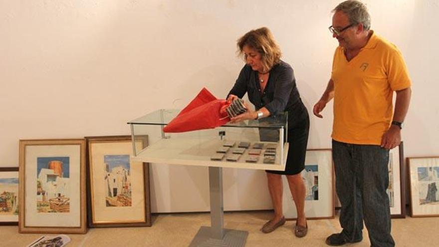 Fanny Tur y Toni Torres preparan la exposición sobre Vicent ´Fornàs´