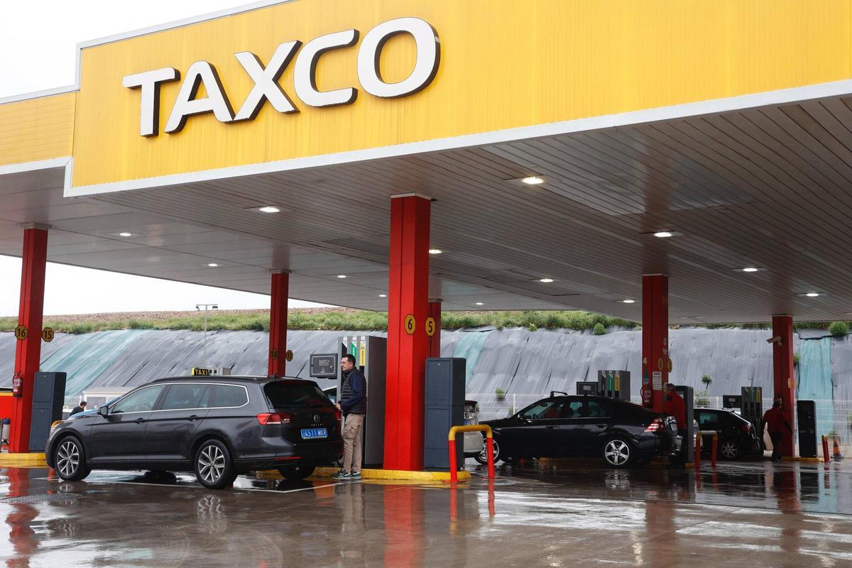 Imagen reciente de una estación de servicio de València.