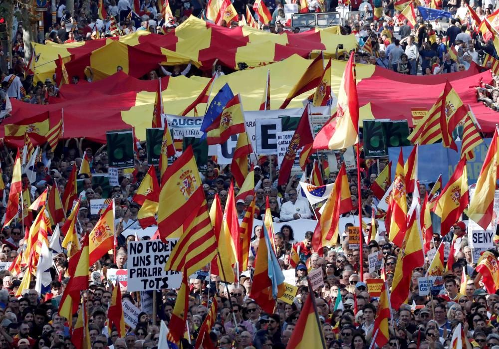 Manifestación en Barcelona contra el ''procés''