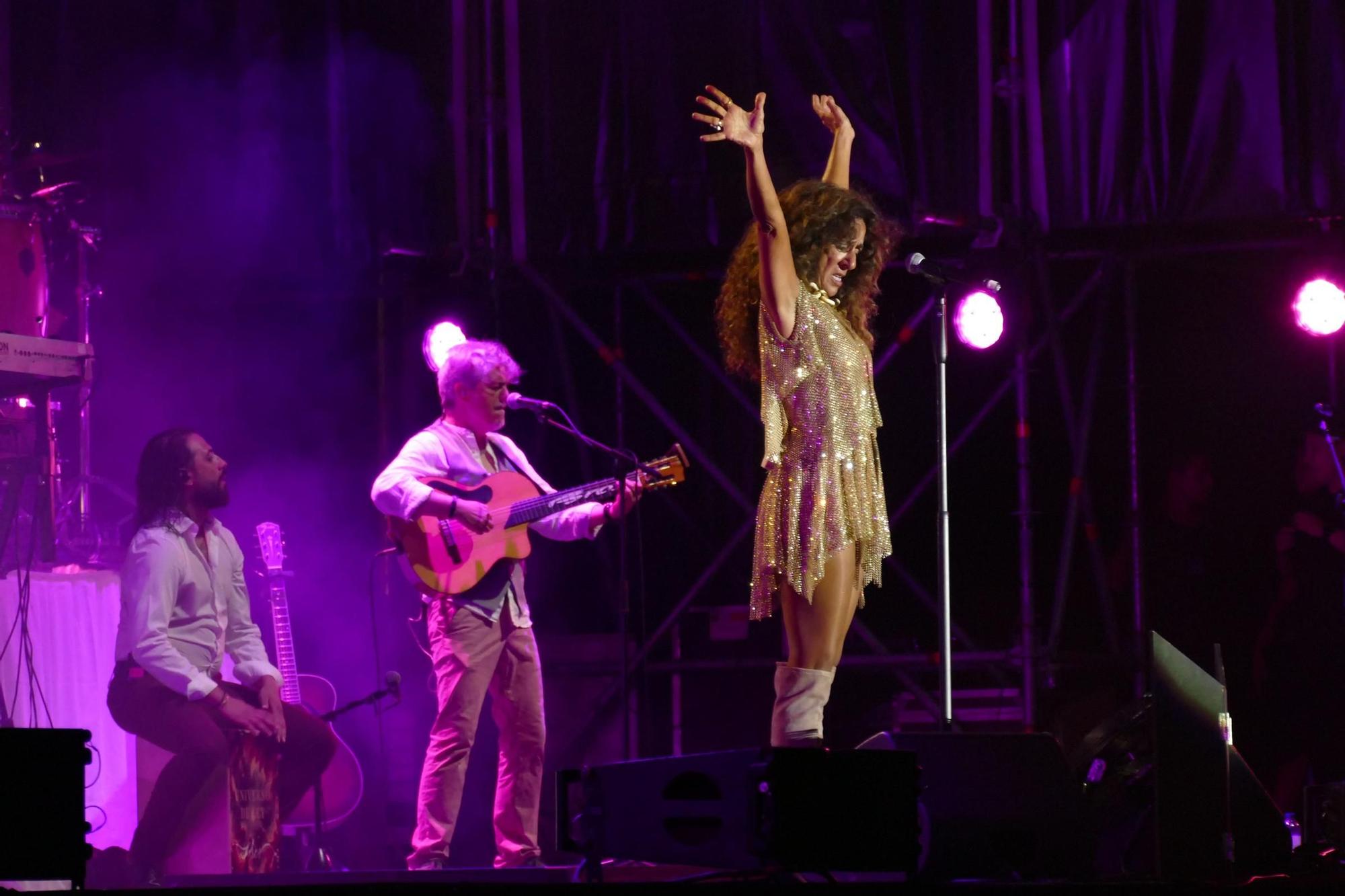 Roses es rendeix davant Rosario Flores a Sons del Món