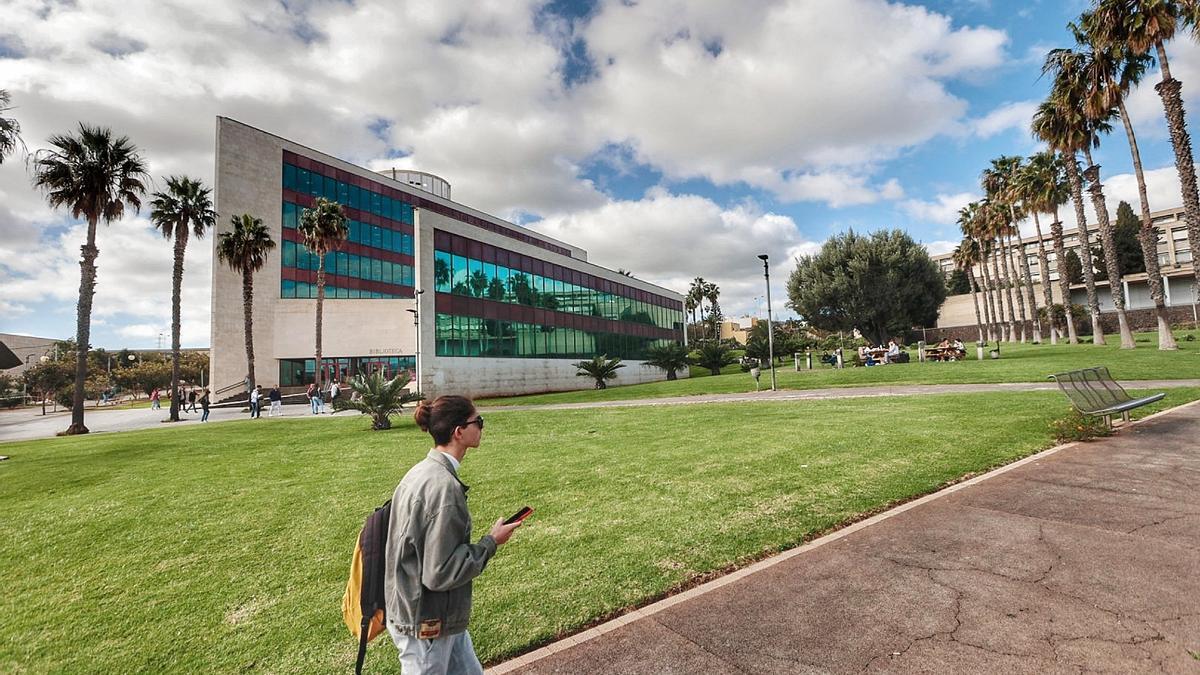 El campus de Guajara de la ULL.