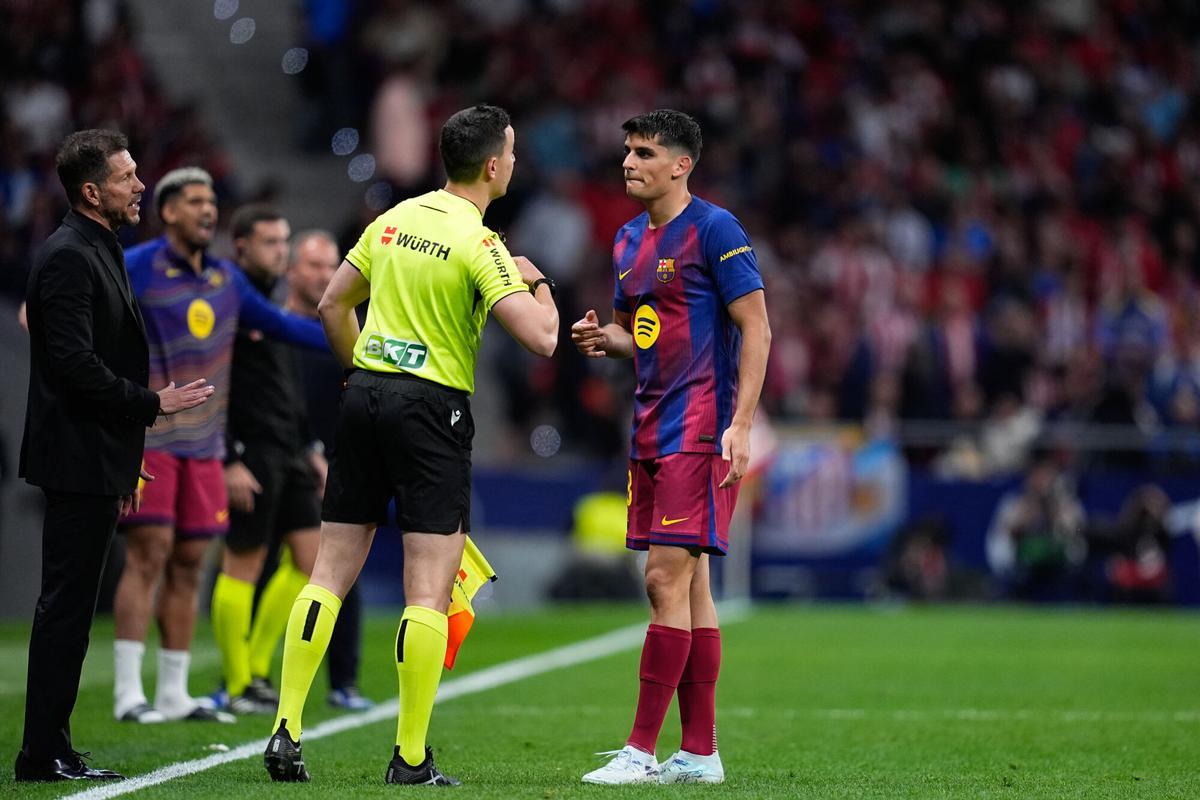 Gerard Martín conversa con Mateo Busquets