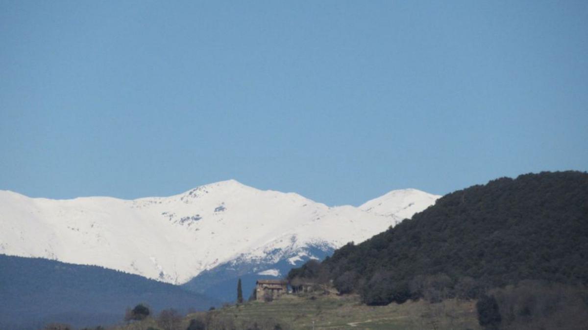La nevada del cap de setmana vista des de la Garrotxa. | MANEL SERRA