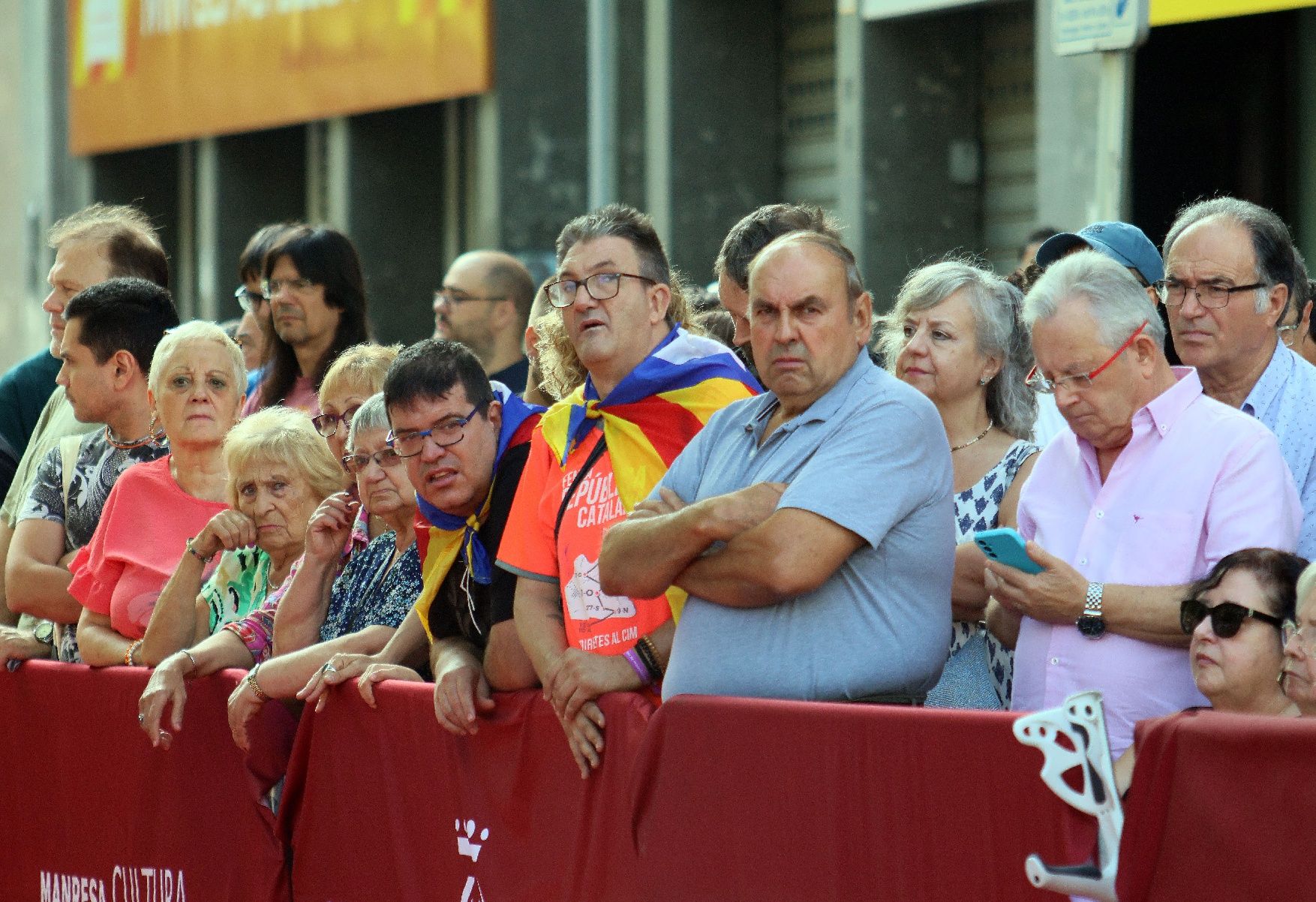 Així ha estat l'acte institucional per la Diada a Manresa