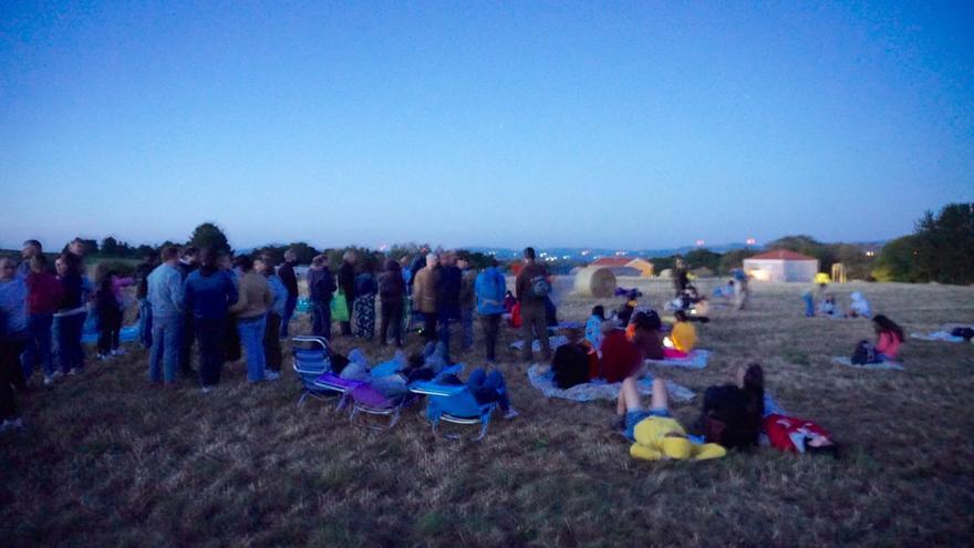 Lalín invita a disfrutar de la noche de las Perseidas desde el Alto de Rodelas