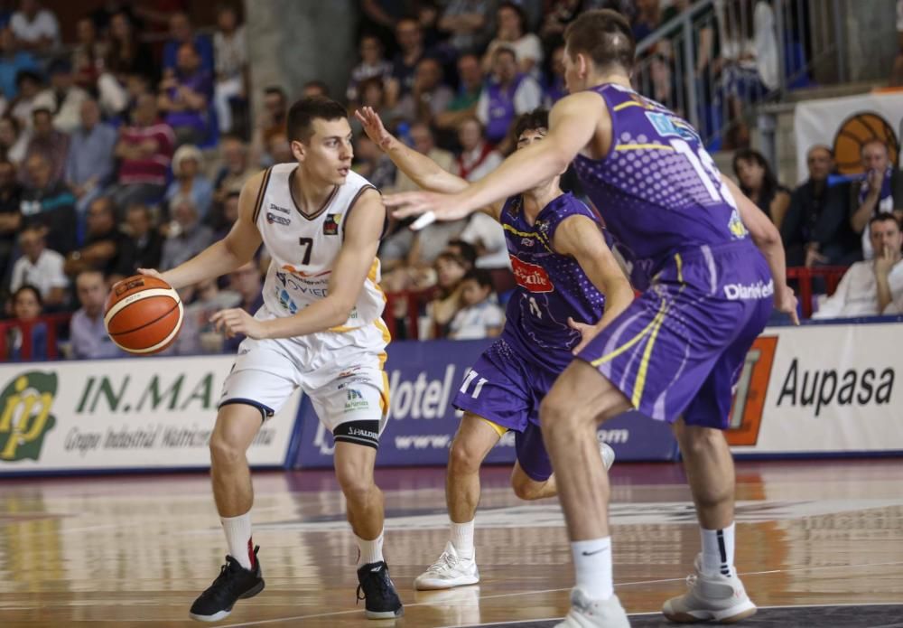 Partido del play-off de ascenso a ACB entre el Palencia y el Oviedo Baloncesto