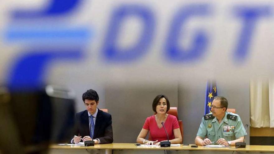 La directora de Tráfico, María Seguí, durante la presentación del dispositivo especial para este verano .