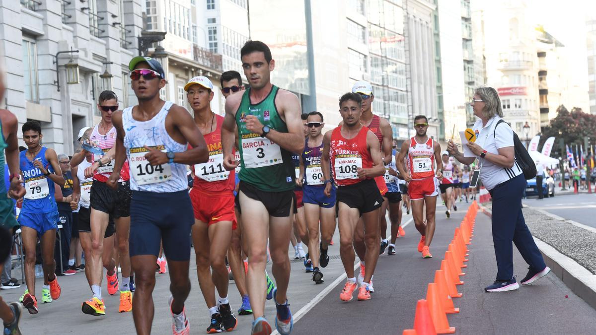 Corredores en el Gran Premio Internacional de marcha Cantones.