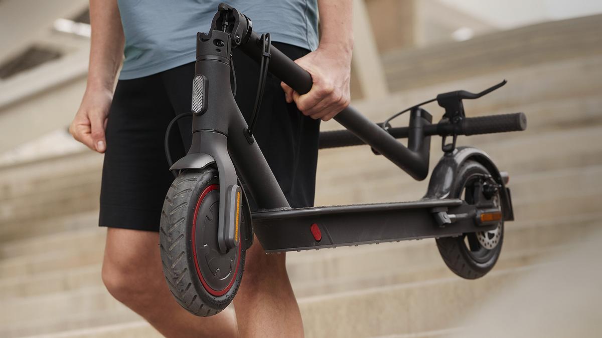 Decathlon rebaja su patinete eléctrico estrella Xiaomi Pro 2: 45km