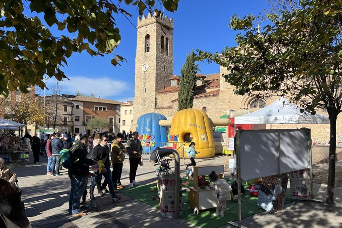 Prop d’una tona i mitja d’objectes han aconseguit una segona vida a Rubí Prop d’una tona i mitja d’objectes han aconseguit una segona vida a Rubí