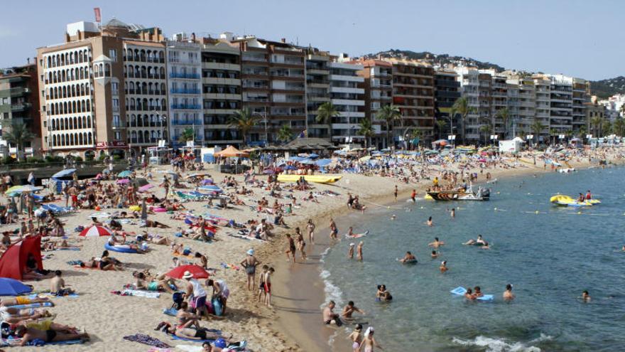 Lloret de Mar posa en marxa la nova ordenança per regular els pisos turístics