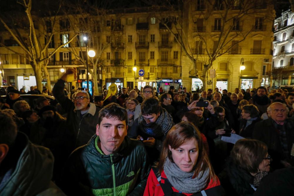 Entidades soberanistas y nacionalistas protestan ante el Tribunal Superior por el juicio por el 'procés'