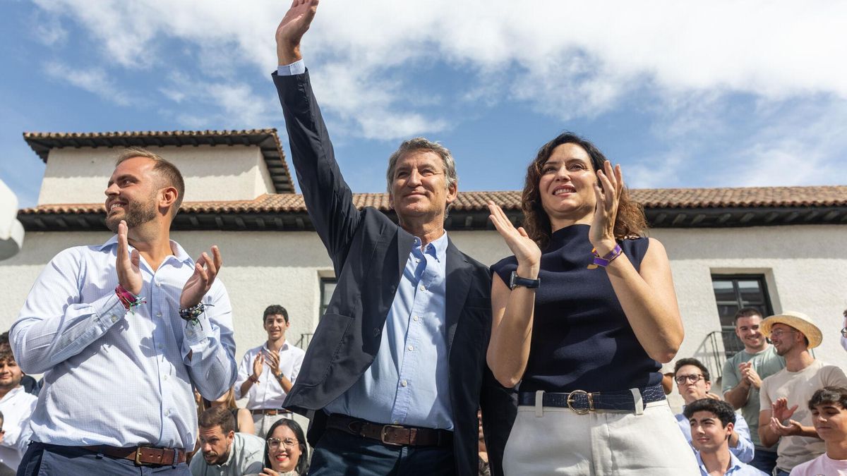 Ayuso, en Arganda, con Feijóo: "No cabe más corrupción que el fiscal general del Estado hablando a quienes le van a juzgar"