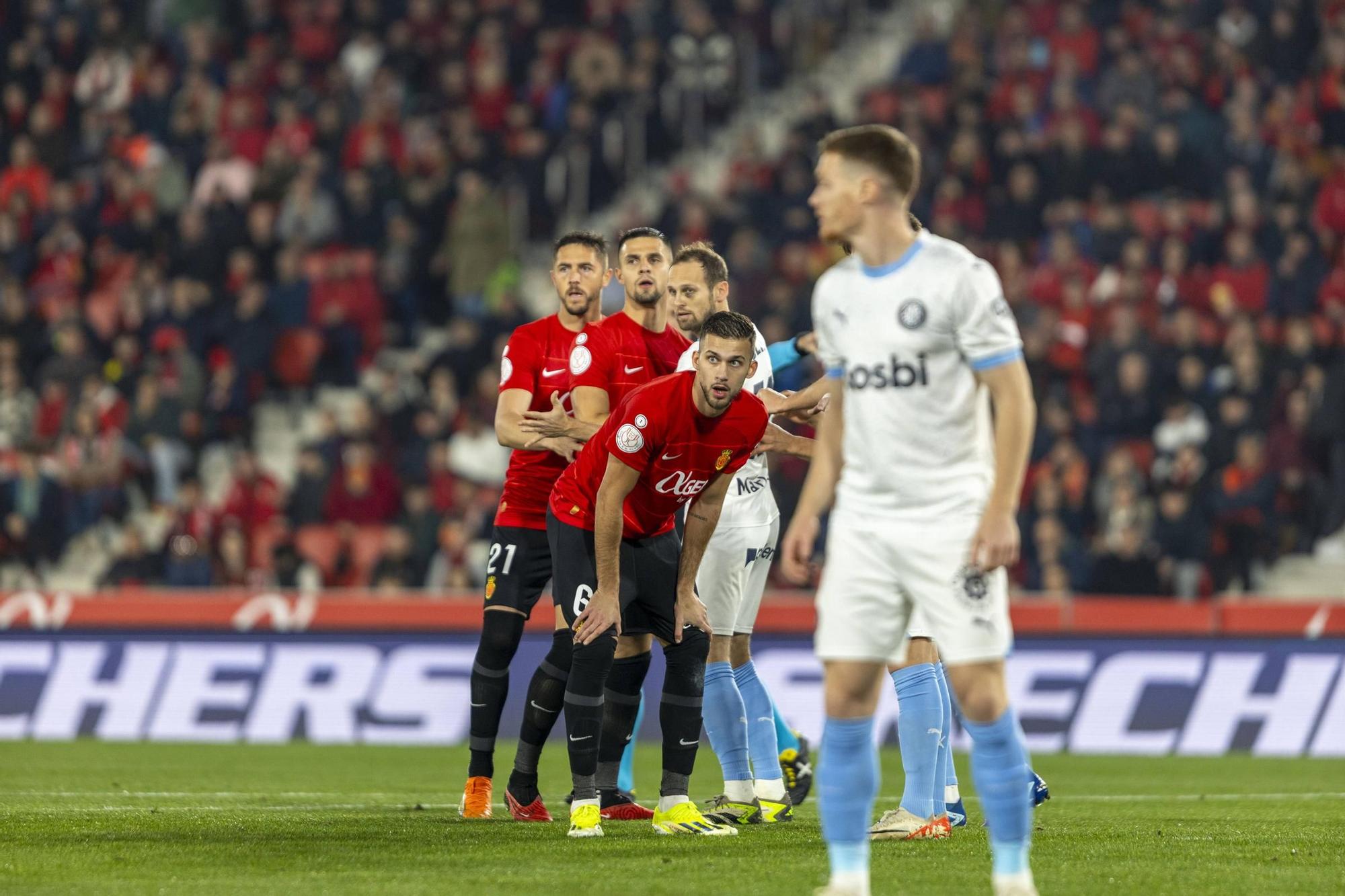 RCD Mallorca-Girona: Las mejores fotos de la victoria (3-1) del Mallorca en la eliminatoria de Copa del Rey