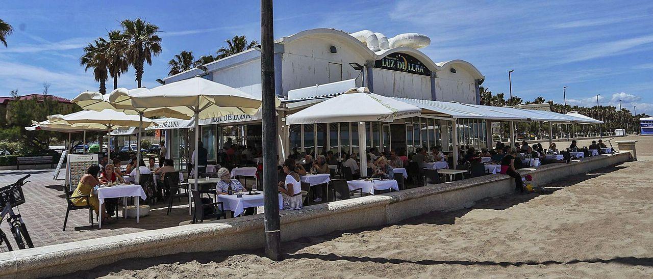 Chiringuitos de la playa de la Malva-rosa