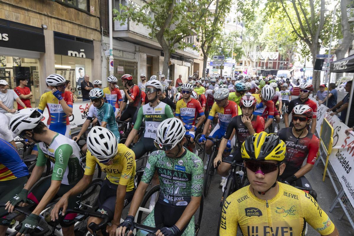 Todas las imágenes de la 37ª edición de la vuelta ciclista de la Fira de Xàtiva Todas las imágenes de la 37ª edición de la vuelta ciclista de la Fira de Xàtiva