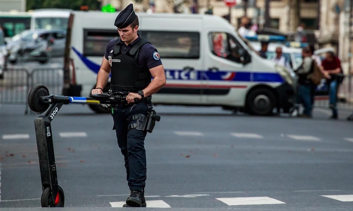 zentauroepp49425382 soc paris190815144723 zentauroepp49425382 soc paris190815144723
