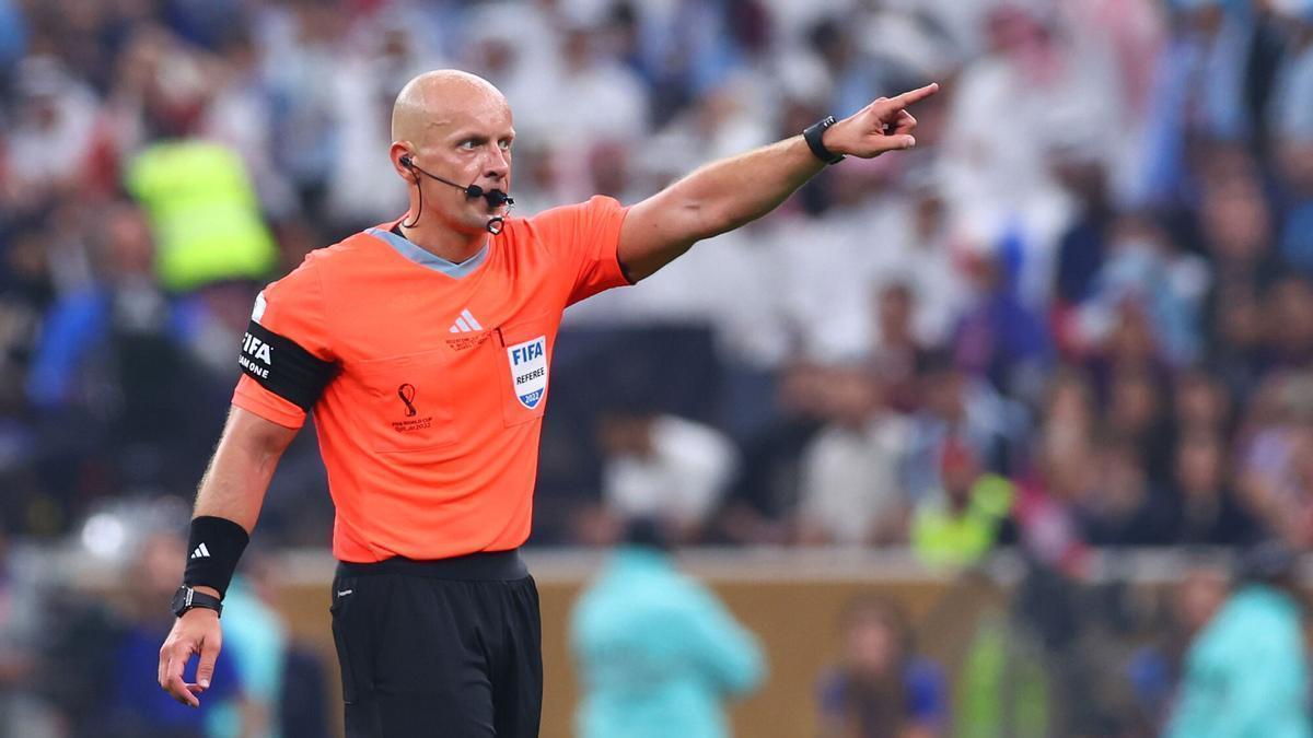 Peligro, Barça: Vuelve Marciniak