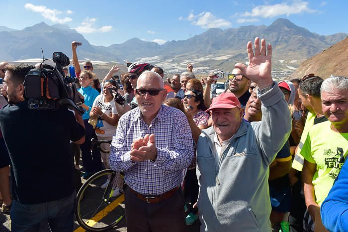 Apertura del primer tramo de la carretera de La ...