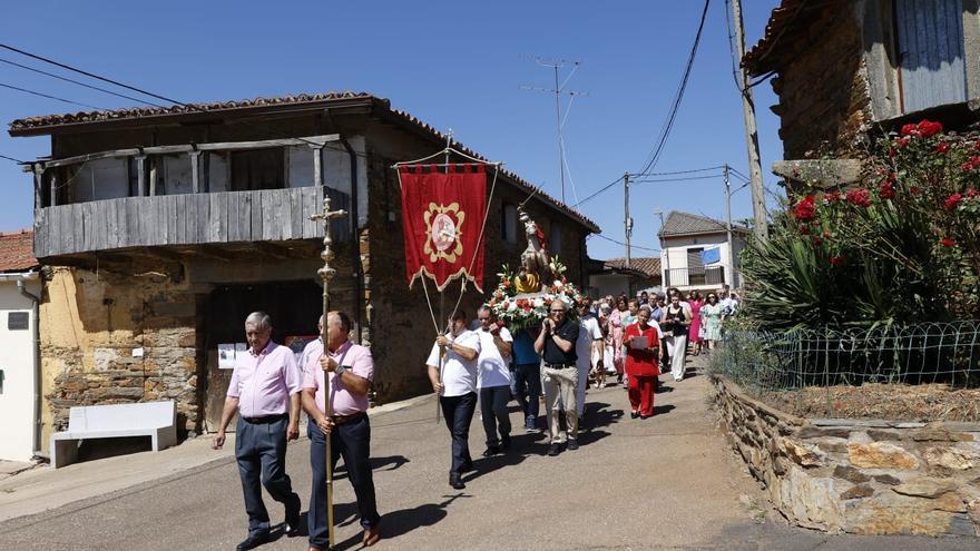 Los 3.690 kilómetros de unos emigrantes alistanos por un baile en su pueblo