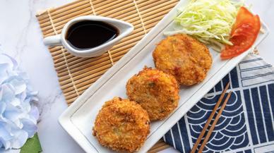 Las croquetas con lista de espera de 43 años se venden en Japón