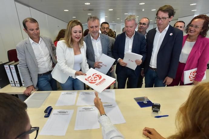 17-04-2019 LAS PALMAS DE GRAN CANARIA. Psoe presenta candidaturas 26M en la Junta Electoral Provincial de Las Palmas  | 17/04/2019 | Fotógrafo: Andrés Cruz