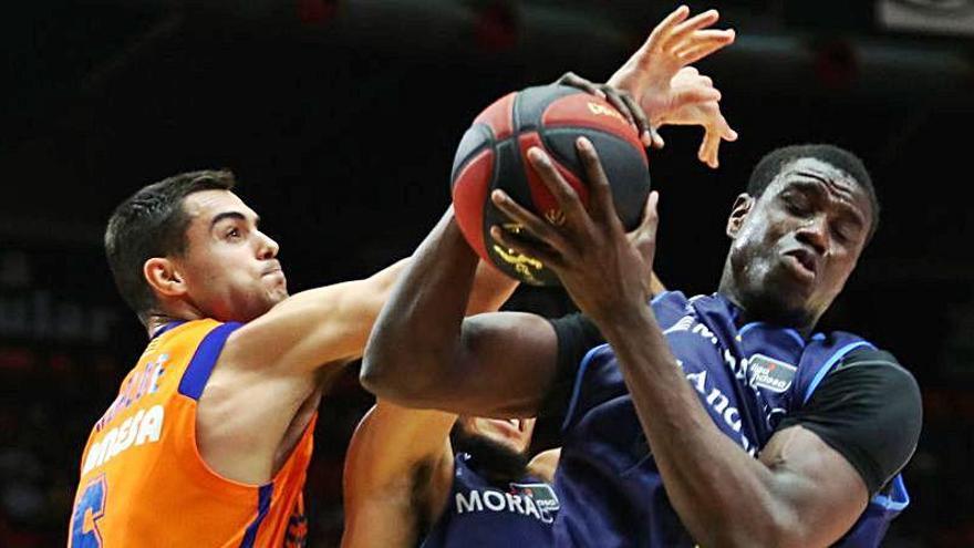 Encuentro entre el Valencia Basket y el Andorra, ambos en el grupo B.