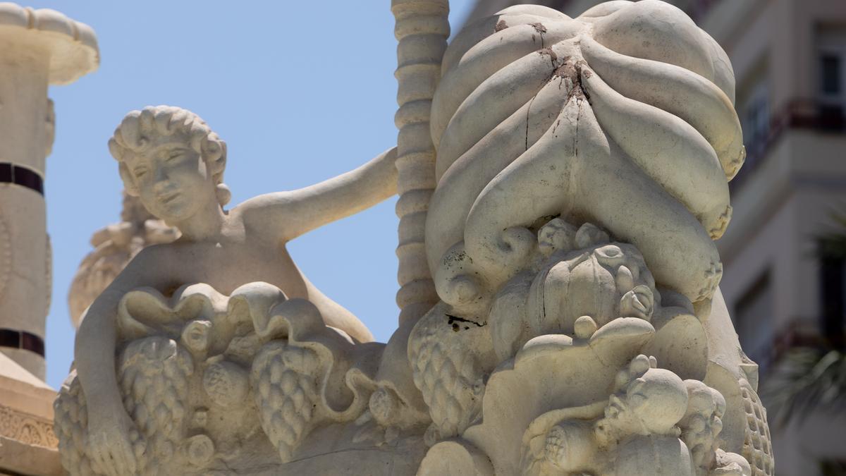 Detalle de la fuente de Luceros de Alicante tras su restauración