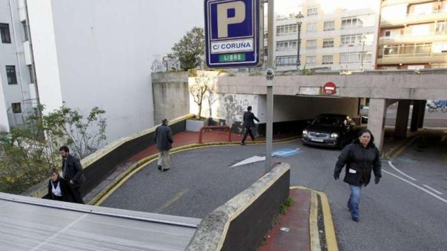 El parking de la calle Coruña cuenta con más de medio millar de plazas.  // José Lores