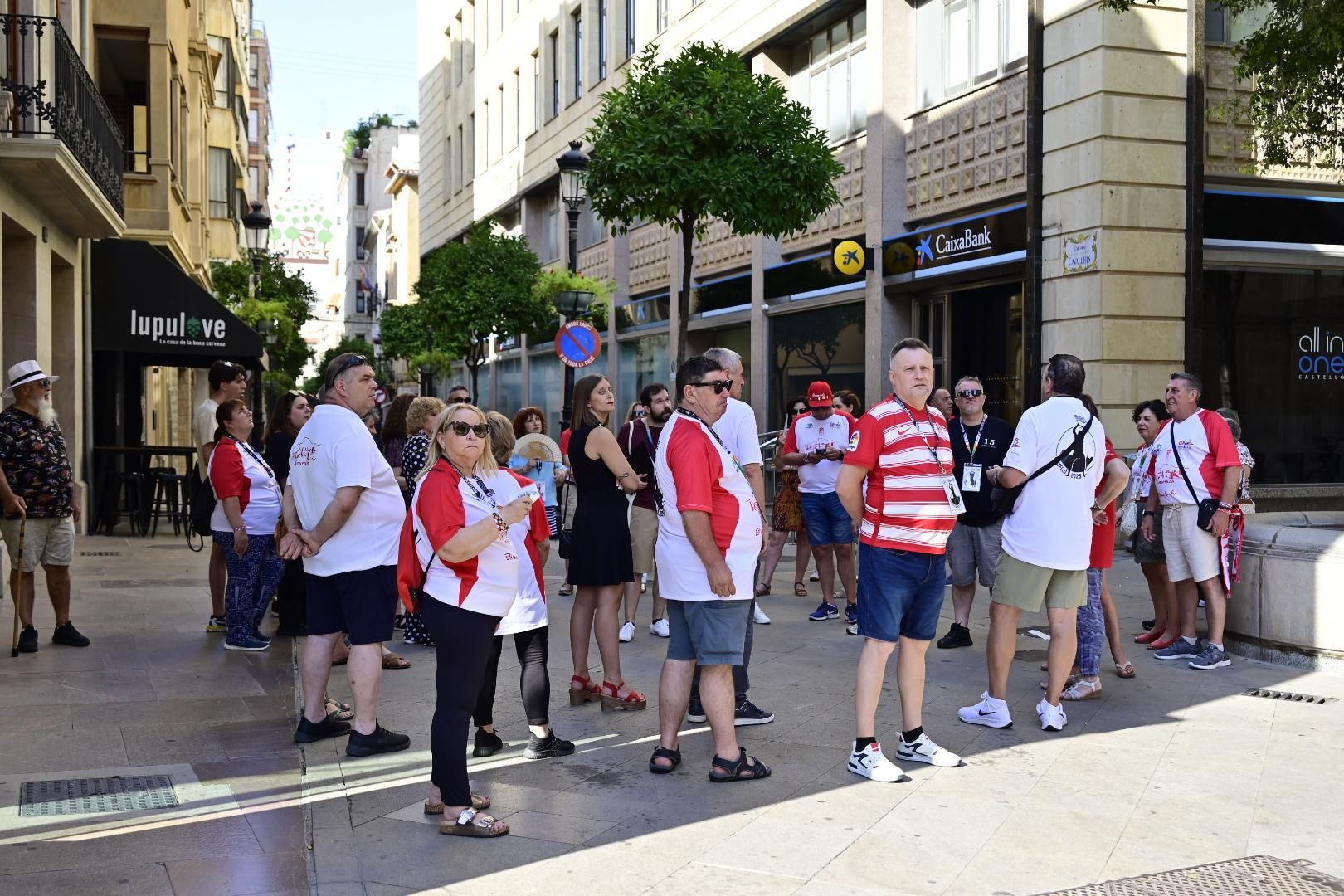 Galería | Un millar de peñistas toman Castellón