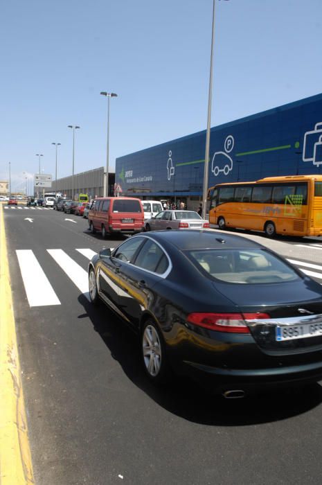 Llegada viajeros al aeropuerto de Gran Canaria