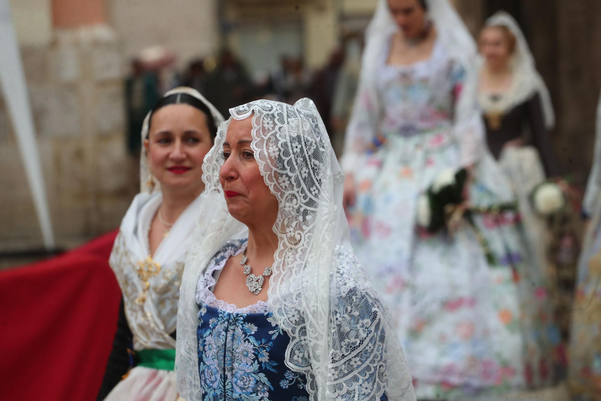 Búscate en el primer día de ofrenda por la calle de la Paz (entre las 15:30 a las 17:00 horas)