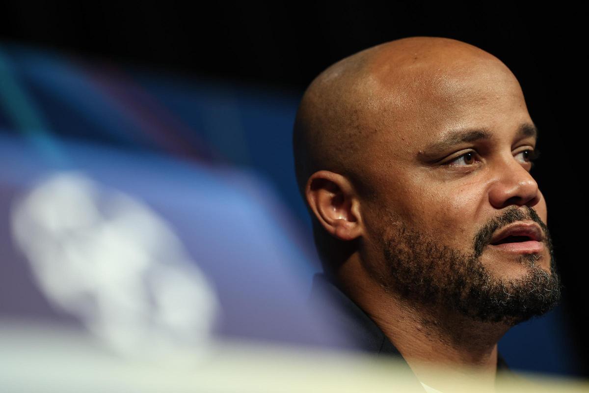 Vincent Kompany, en la rueda de prensa previa al Bayern - PSG
