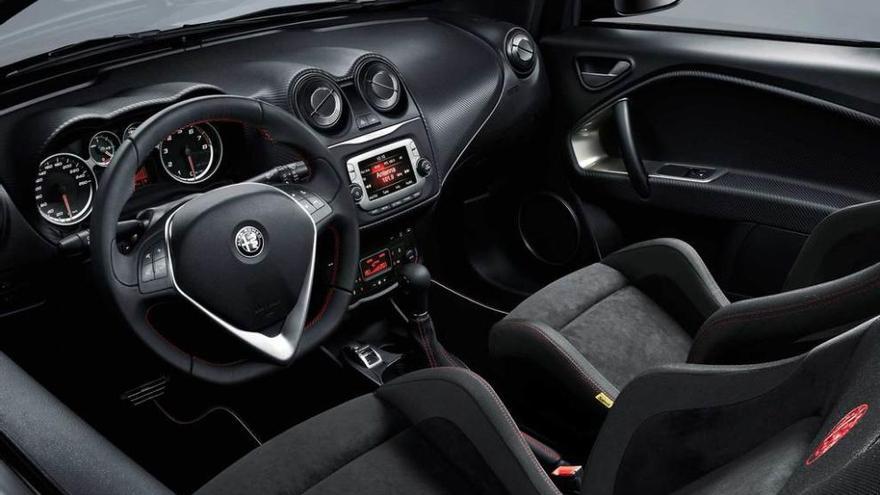 Interior del Alfa Romeo Mito.