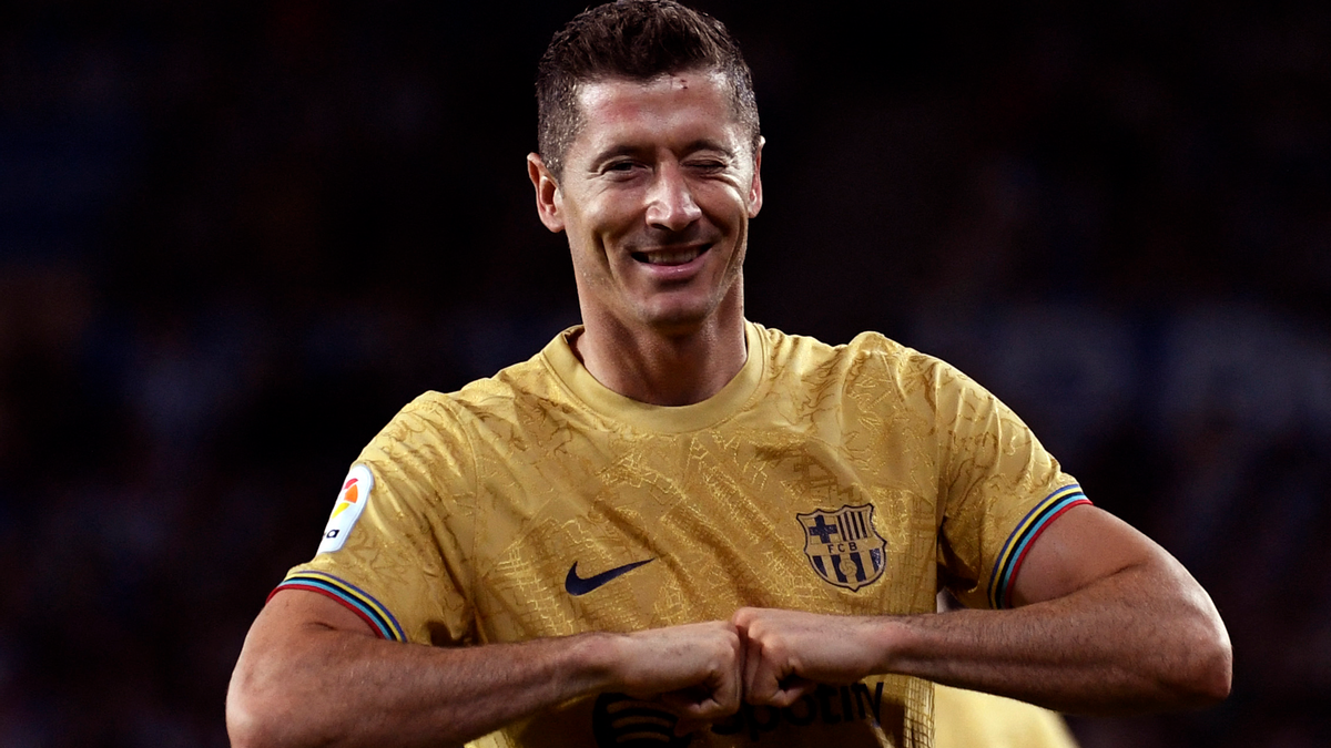 REAL SOCIEDAD-BARCELONA : Doblete de Lewandowski ante la Real, subió el tercer gol del Barça