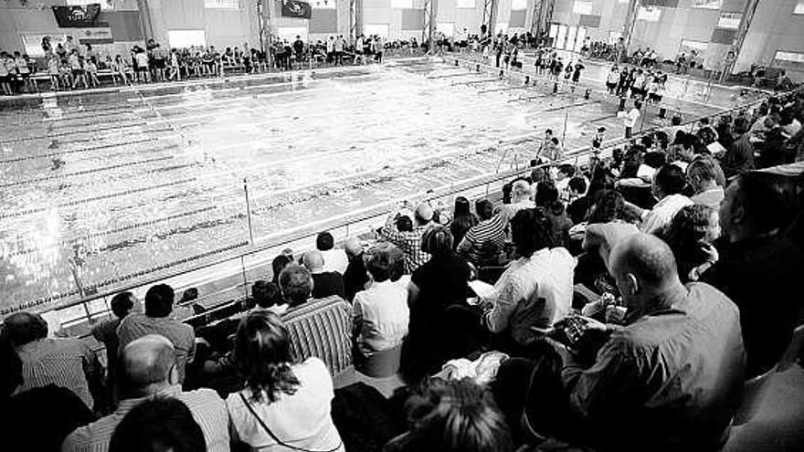 Una de las pruebas del Campeonato de Asturias, celebrado en el Complejo Deportivo Avilés.