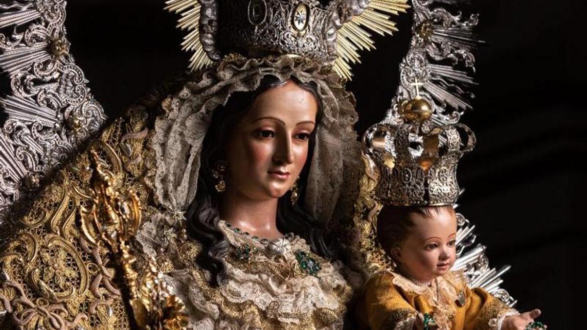 Imagen de la Virgen de los Remedios, patrona de la feligresía de los Santos Mártires.
