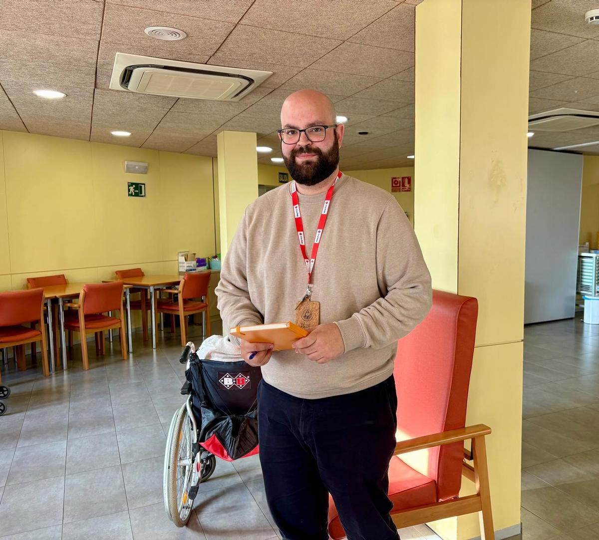 Francisco José Morales, psicólogo del equipo de atención psicosocial de Cruz Roja.