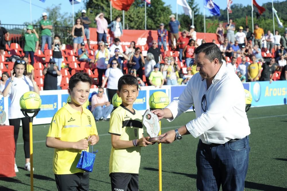 Los jóvenes del Submarino Amarillo doblegaron en la final a la Roma, que debutaba en el torneo.