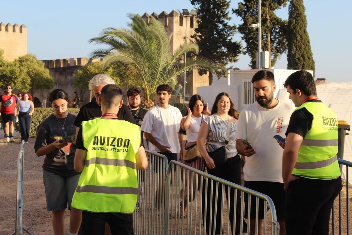 FOTOGALERÍA | Primer concierto de Sanguijuelas del Guadiana en Badajoz FOTOGALERÍA | Primer concierto de Sanguijuelas del Guadiana en Badajoz